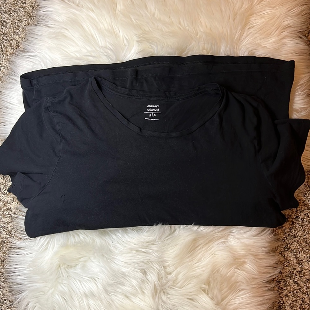 Old navy relaxed fit maternity top